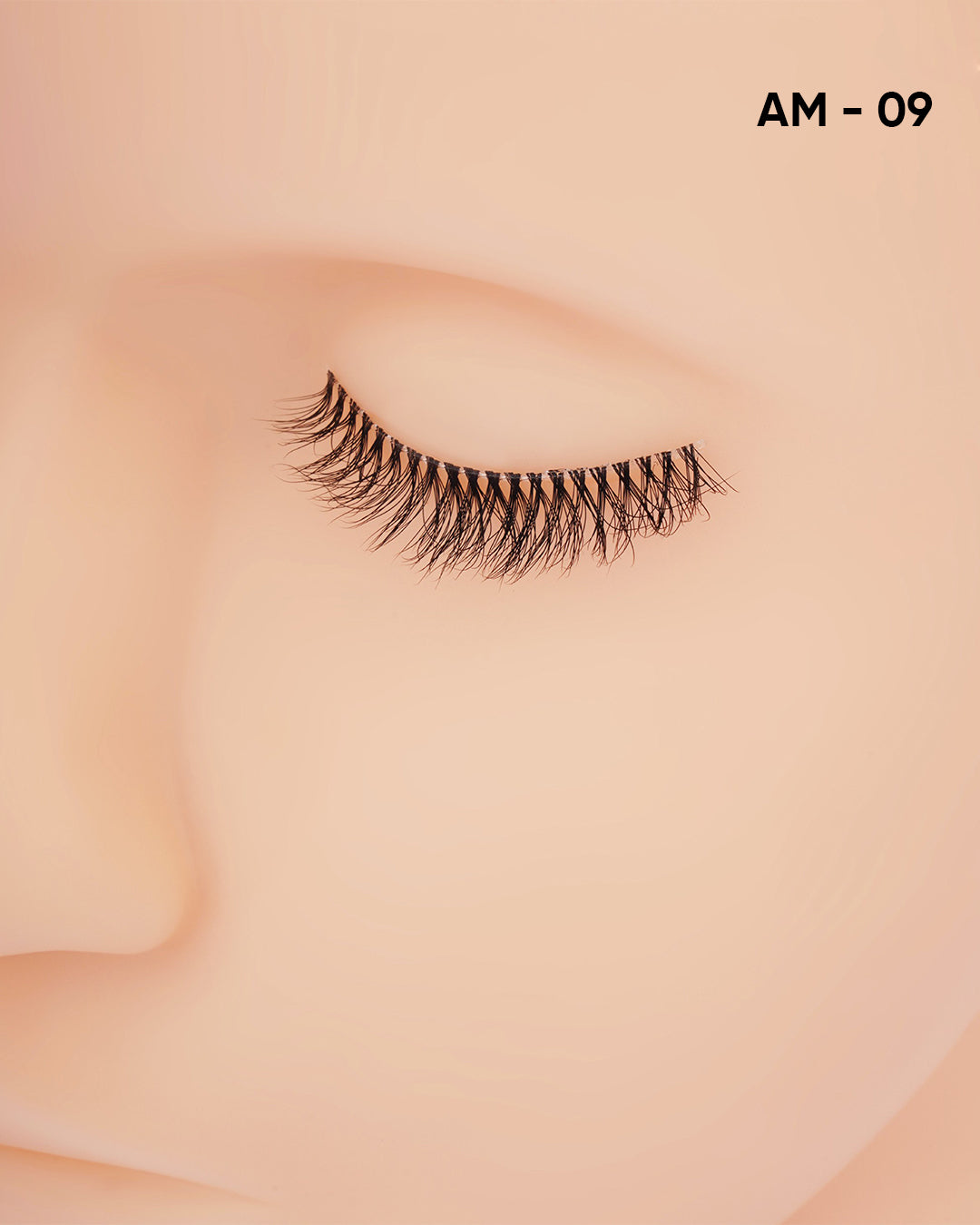 NaturalLook Eyelashes AM-09
